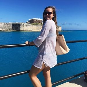 Meet your Posher, Ally